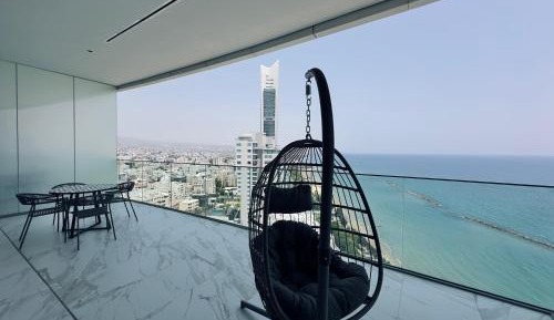 One-Bedroom Apartment with Balcony and Sea View