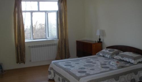 Family Room with Mountain View