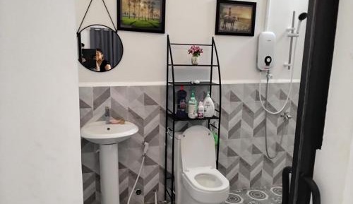 Deluxe Double Room (2 Adults + 1 Child)