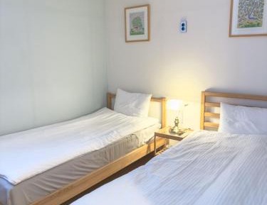 Twin Room with Private Bathroom