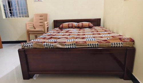 Deluxe Double Room (2 Adults + 1 Child)