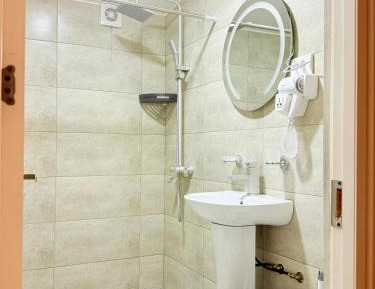 Twin Room with Mountain View