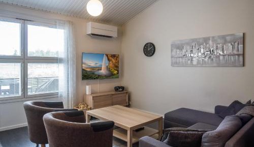 Three-Bedroom Holiday Home 