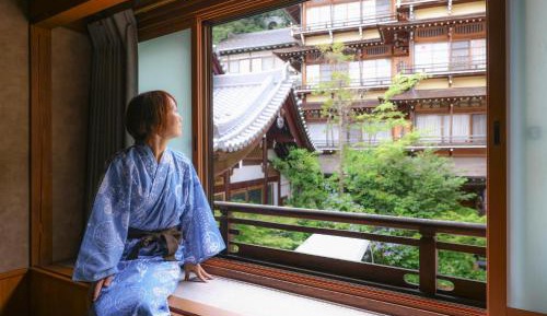 Quadruple Room with Shared Bathroom