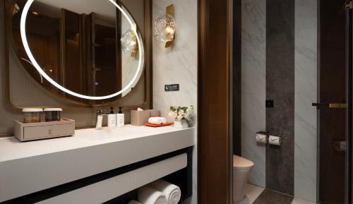 Deluxe King Room - Smoking