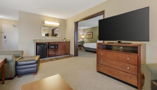 Queen Suite with Two Queen Beds