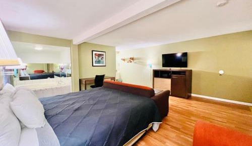 King Room with Spa Bath