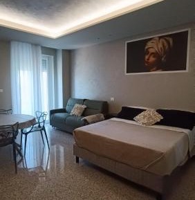 Studio with Garden View