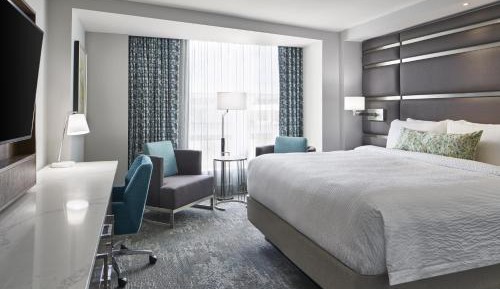 Guest Room with King Bed