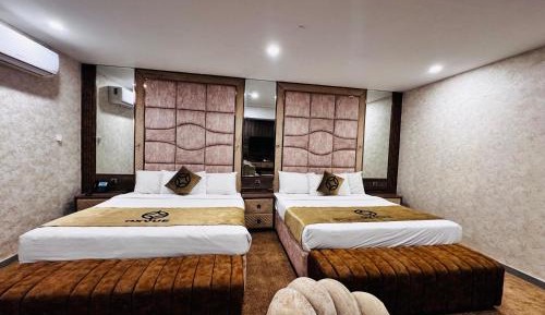 Junior Suite with Garden View