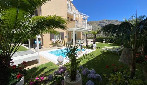 Villa with Private Pool