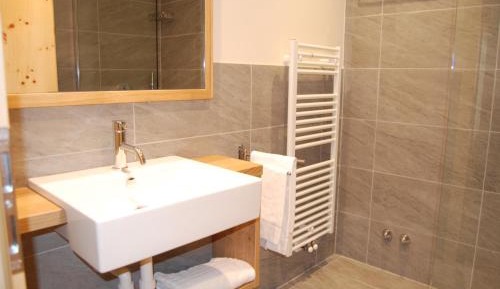 Superior Double or Twin Room with Lake View