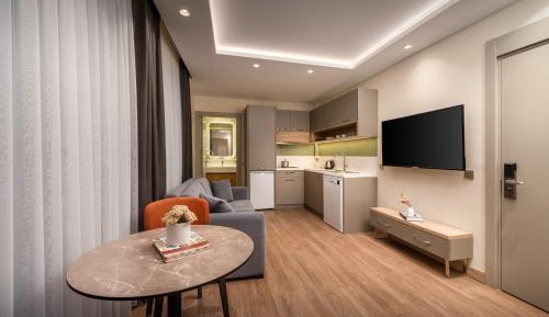 One-Bedroom Apartment with Terrace