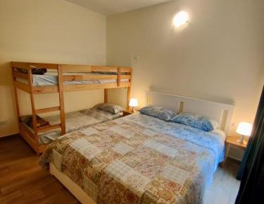 Quadruple Room with Private Bathroom