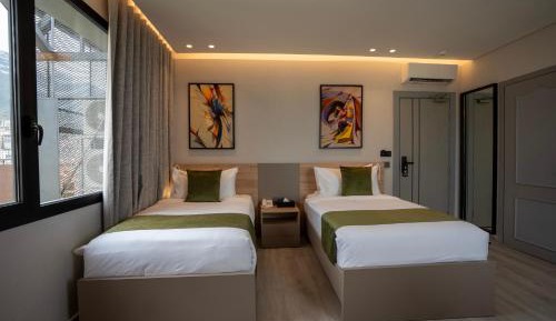 Superior Twin Room
