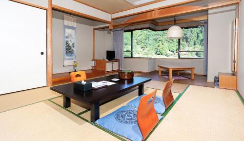 Standard Family Room