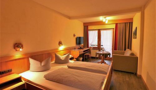 Double Room with Shower