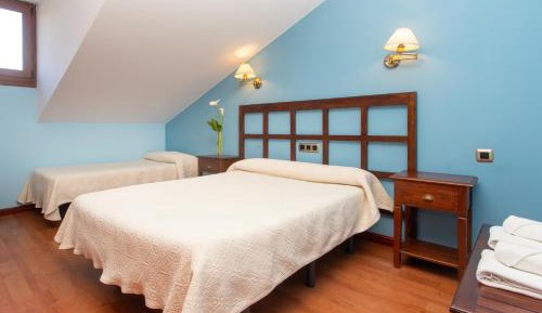 Comfort Triple Room