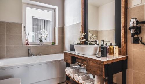 King Room with Garden View