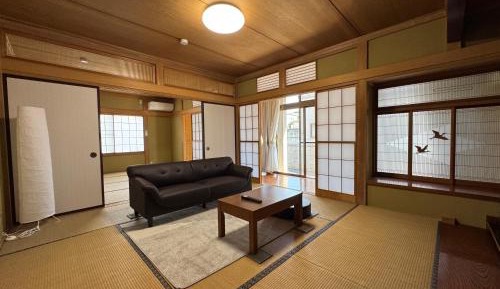 Three-Bedroom Vacation Home 