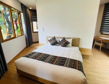 One-Bedroom Bungalow