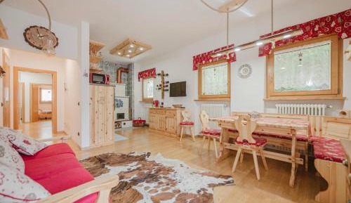 Two-Bedroom Deluxe Apartment