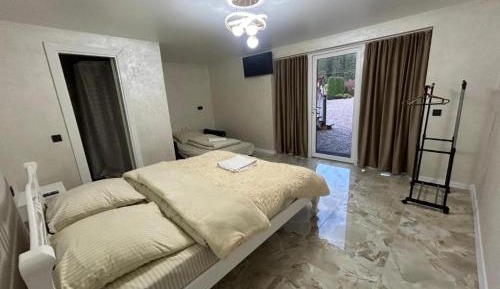 Four-Bedroom Holiday Home