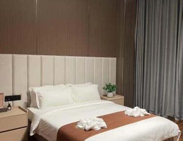 Family Two-Bedroom Apartment with View