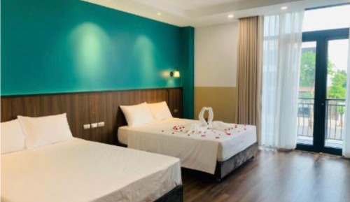 King Room with Two King Beds