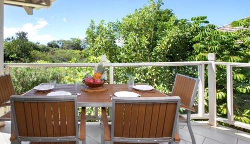 KBM Resorts | FREE CAR | Grand Champions | Upgraded 3-Bedroom with Wraparound, Large Lanai! GCH-134