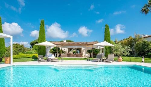 Deluxe Villa