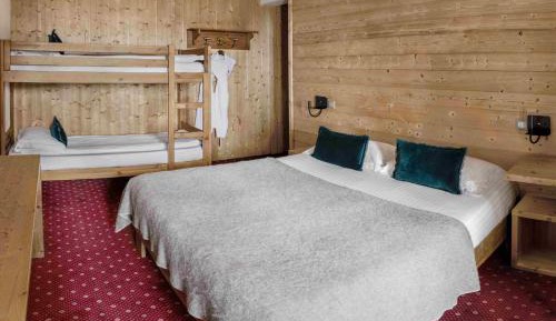 Standard Family Room