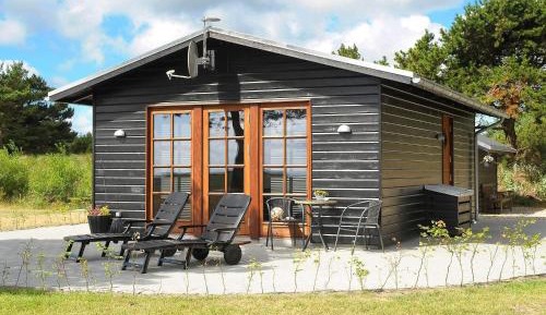 One-Bedroom Vacation Home