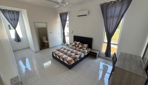 Deluxe One-Bedroom Apartment with Garden View