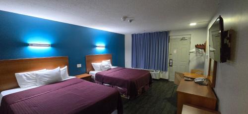 Double Room - Non-Smoking 