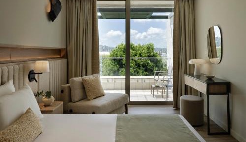 Double or Twin Room with Garden View - Main Building