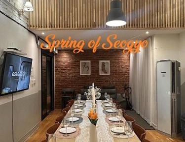 Five-Bedroom Apartment