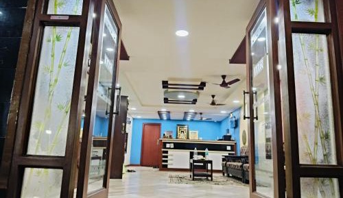 Deluxe Double Room (2 Adults + 1 Child)