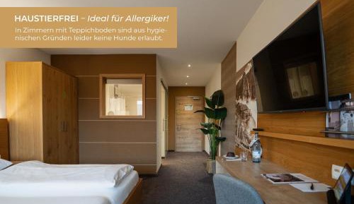 Standard Double Suite