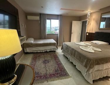 Deluxe Family Suite