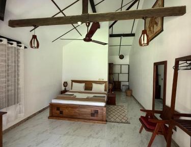 Villa with Garden View