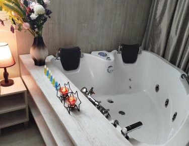 One-Bedroom Apartment with Balcony and Sea View