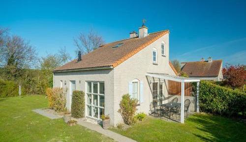 Two-Bedroom Holiday Home