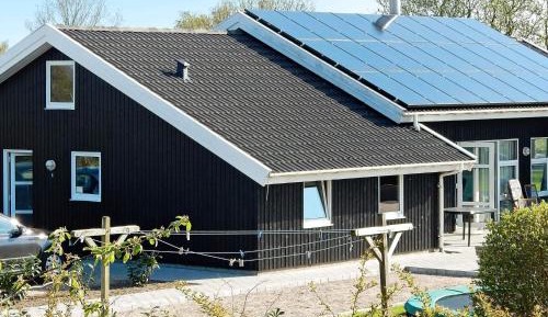 Six-Bedroom Holiday Home