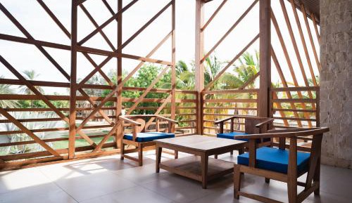 Family Room with Garden View