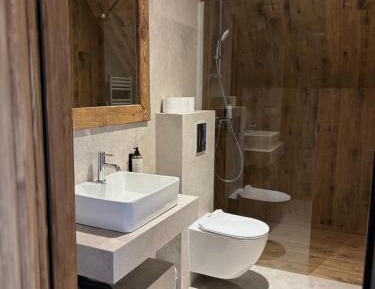 One-Bedroom Apartment with Balcony and Mountain View  