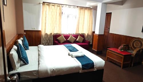 King Room with Mountain View