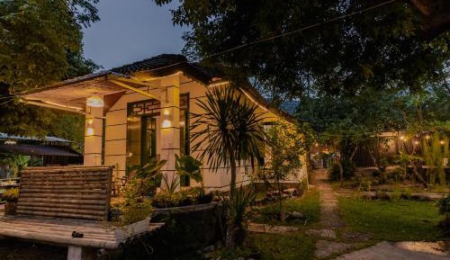 Triple Room with Garden View