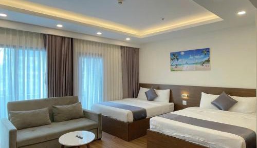 One-Bedroom Apartment with Ocean View