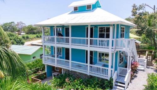 Queen Studio with Sea View 